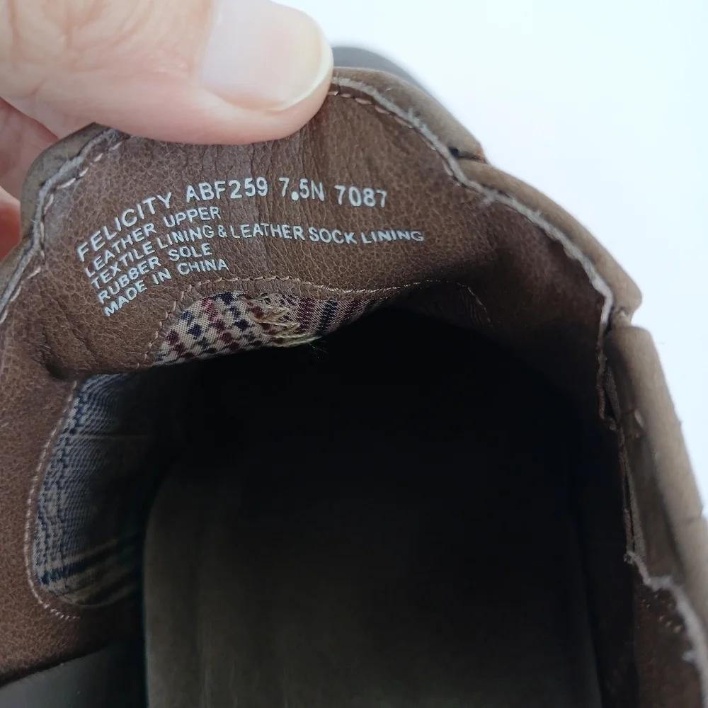 Abeo Felicity Leather Ankle Boots Taupe 7.5